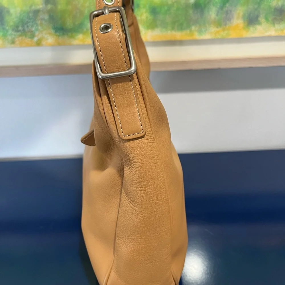 Coach Camel Legacy Zoe Tote Shoulder Hobo Bag Leather Purse 9342 Nickel Vintage - Picture 5 of 10